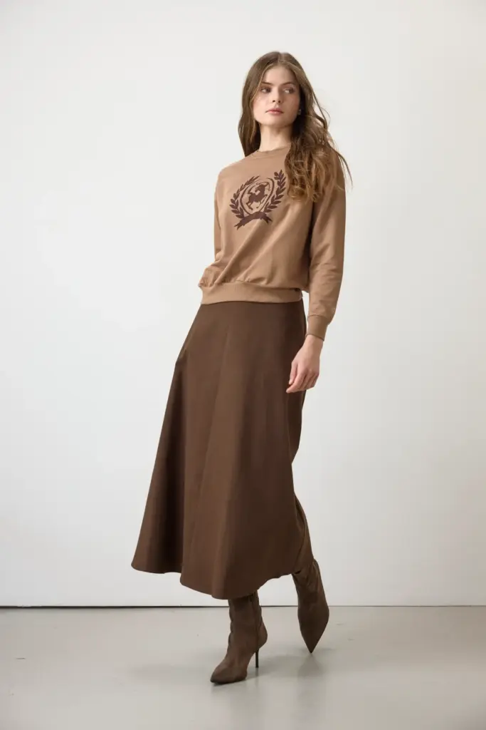 EMB261042 BROWN
