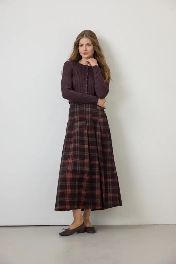 EMK2562 HEATHER BROWN