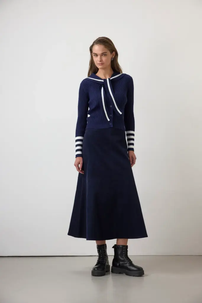 F2602 NAVY/WHITE