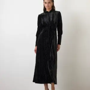 M1209 BLACK