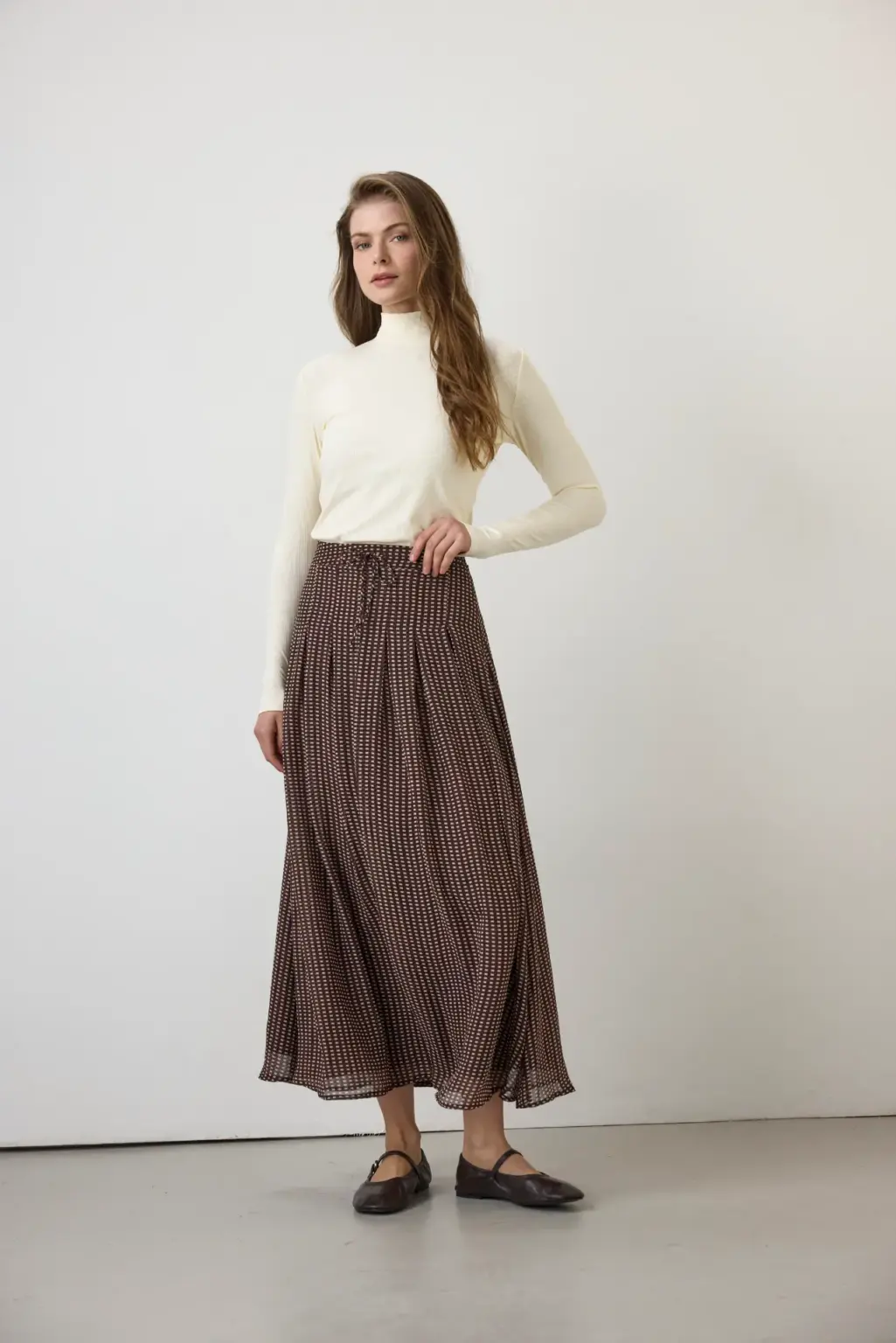 M1297 BROWN