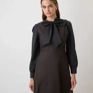 M1427 BLACK